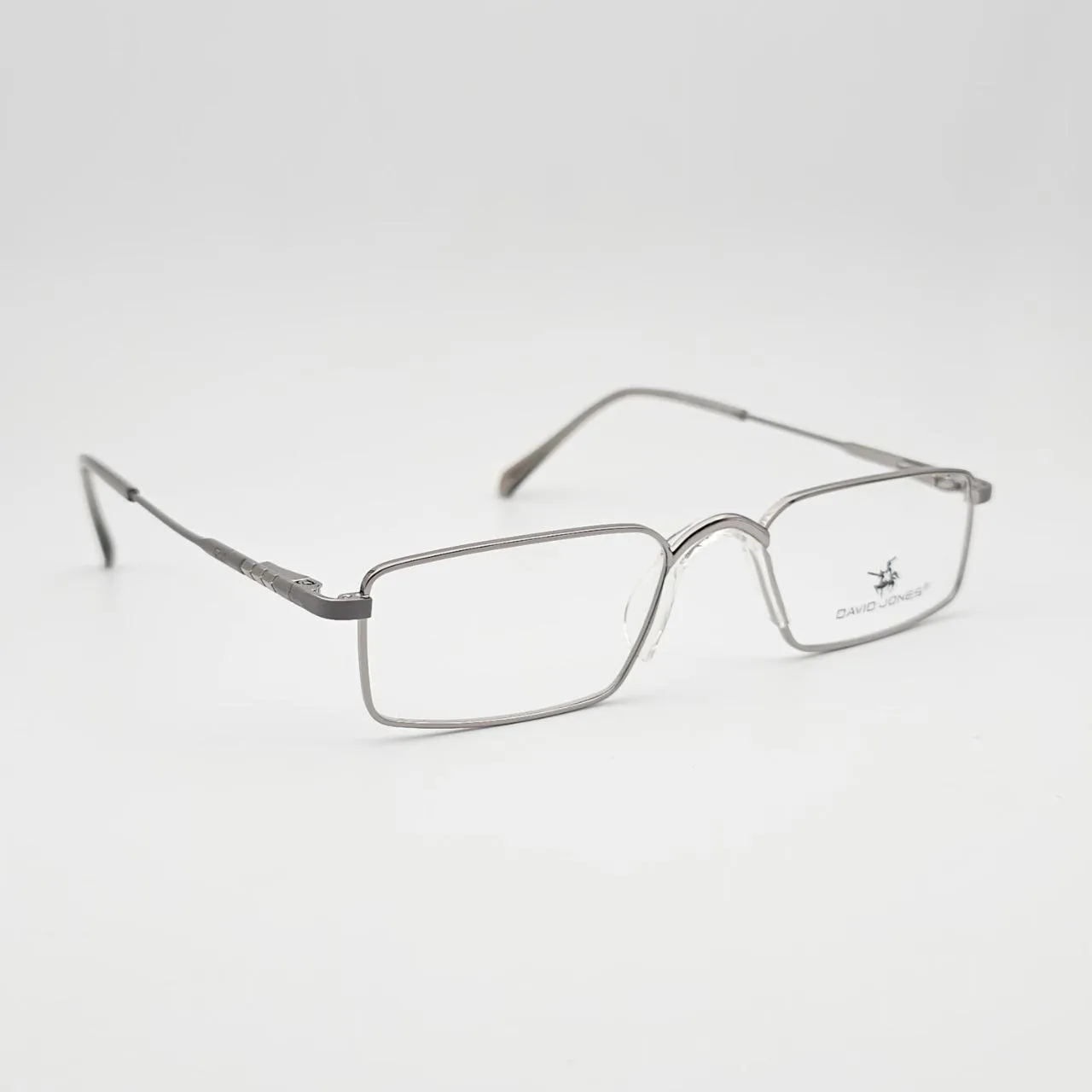 عکس نمای 45 درجه عینک مخصوص مطالعه برند DIVID JONES رنگ gray,silver