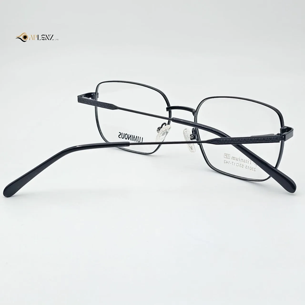 عکس نمای دسته عینک طبی مشکی LUMINOUS رنگ black