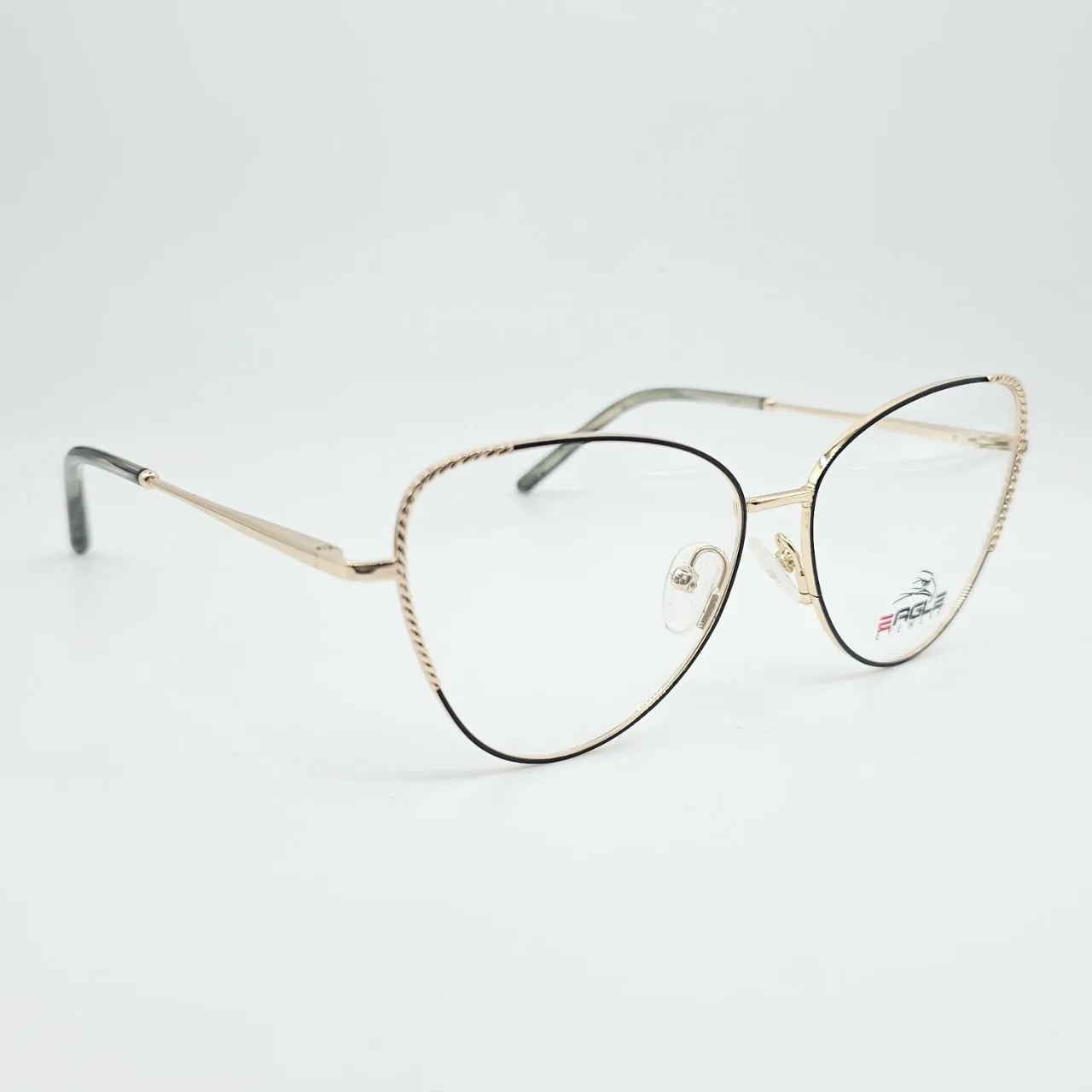 عکس نمای 45 درجه عینک طبی  مثلثی Eagle Eyewear رنگ black,gold