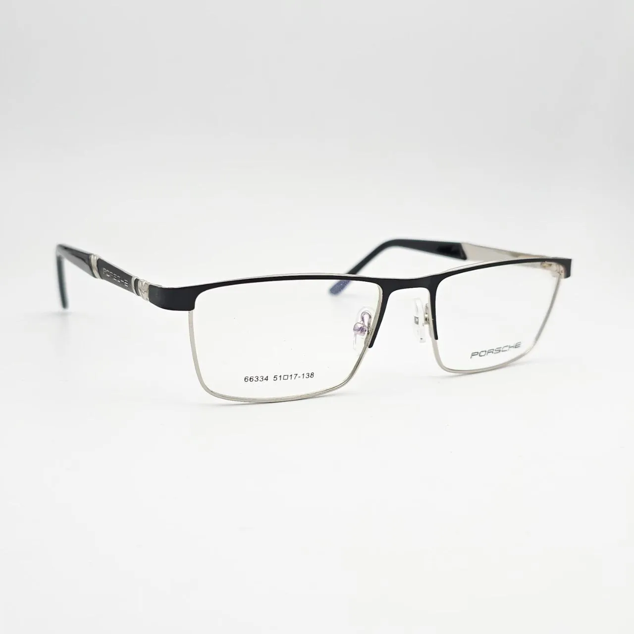 عکس نمای 45 درجه عینک طبی فزی برند پروشه مدل 66334 رنگ black,silver