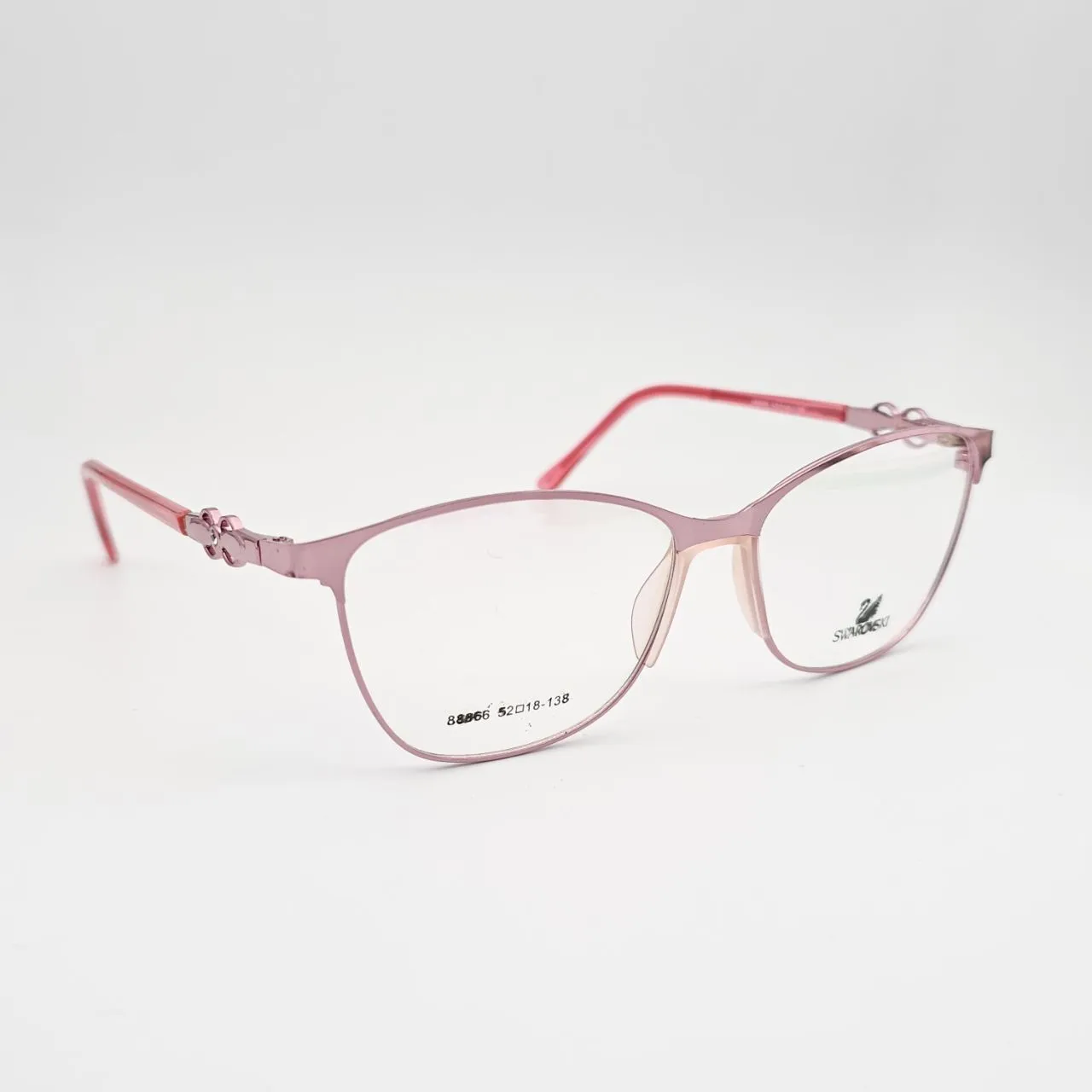 عکس نمای 45 درجه عینک طبی زنانه مدل swarovski کد 88866 رنگ pink