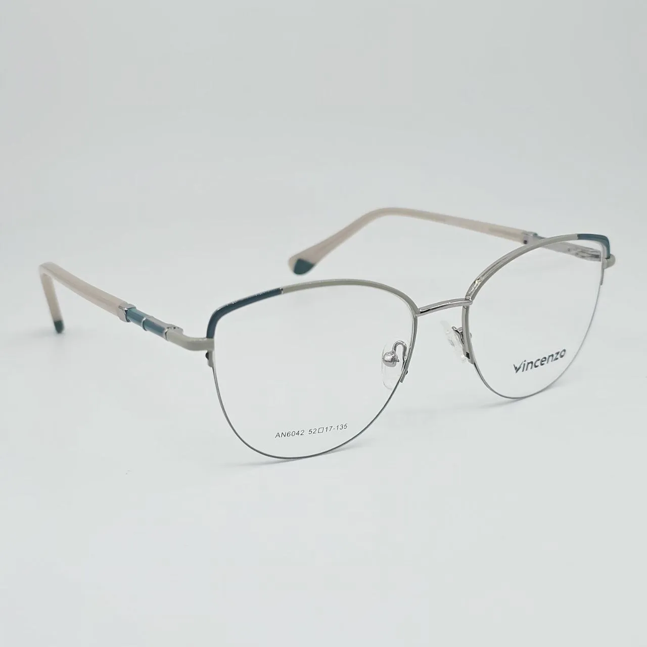 عکس نمای 45 درجه عینک طبی فلزی برند Vincenzo رنگ white,blue