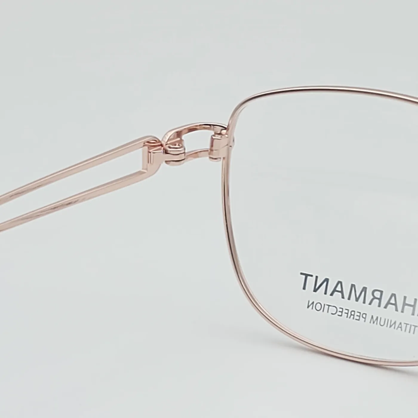 عکس بقیه موارد عینک طبی تیتانیومی برندCHARMANT رنگ silver:مسی,navy