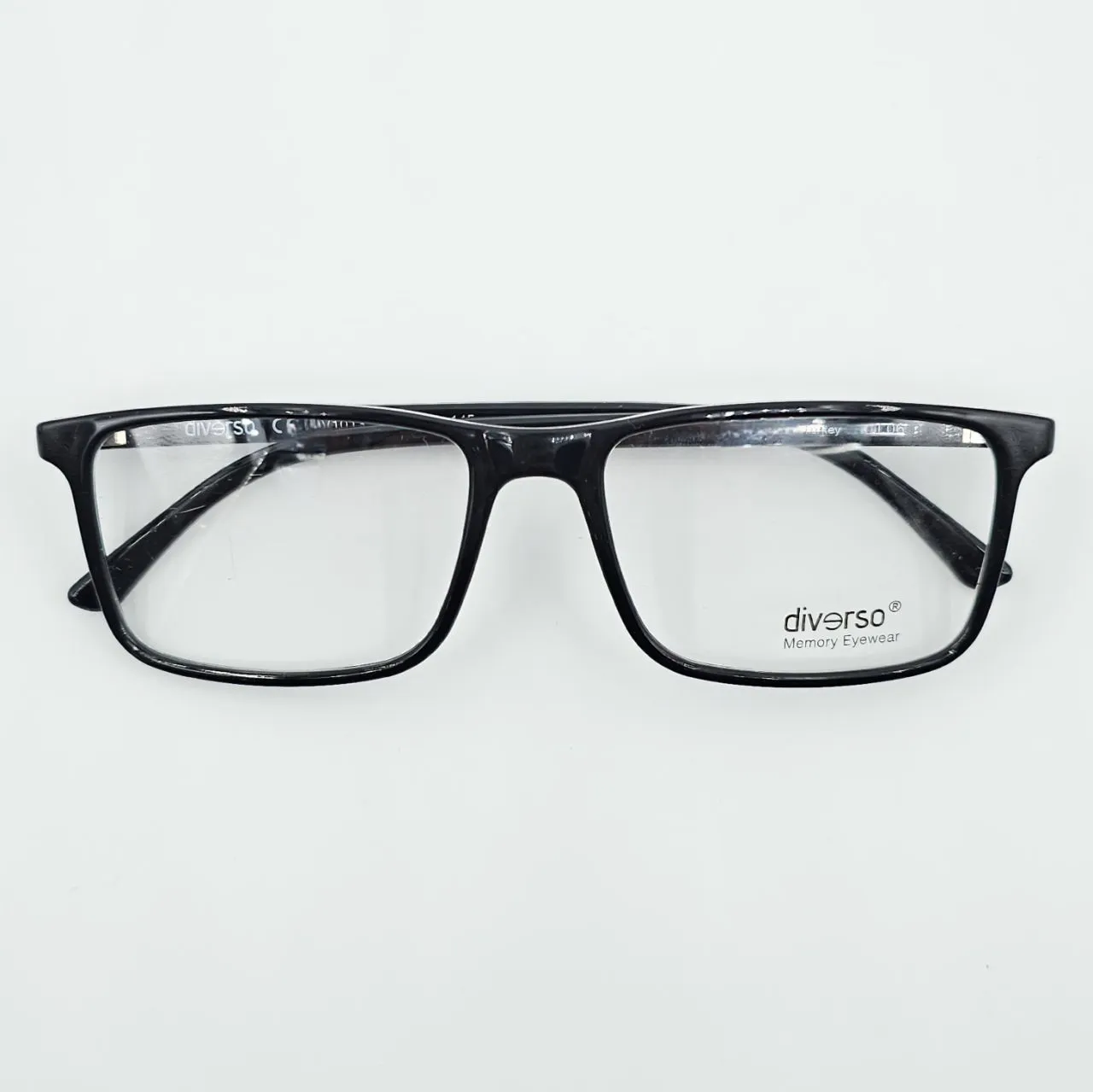 عکس نمای از بالا عینک طبی نشکن دیورسو DIVERSO مدل TR90 رنگ black