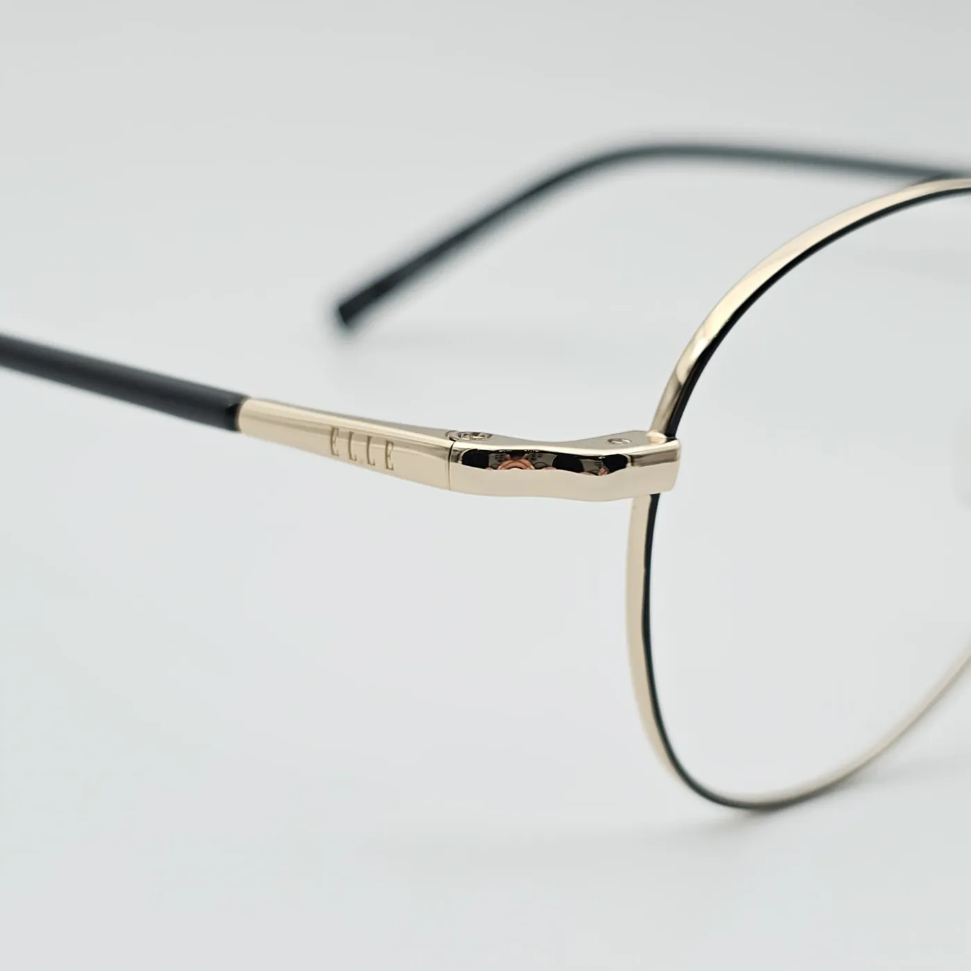 عکس نمای از بالا عینک طبی فلزی بزندELLE رنگ black,gold
