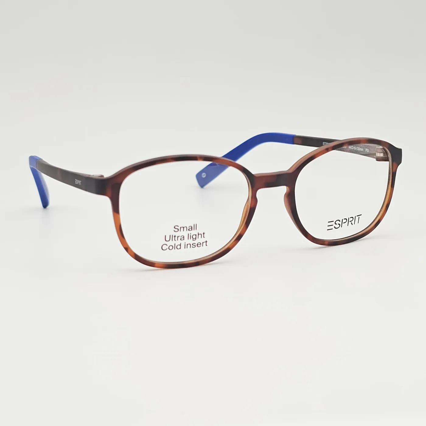 عکس نمای 45 درجه عینک طبی بچه گانه نشکن برند ESPRIT رنگ blue,leopard:پلنگی قهوه‌ای با دسته‌های آبی