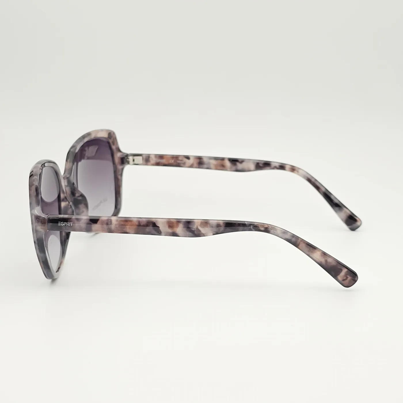 عکس نمای دسته عینک افتابی برندESPRIT رنگ leopard:قهوه‌ای پلنگی با لنز سایه‌روشن