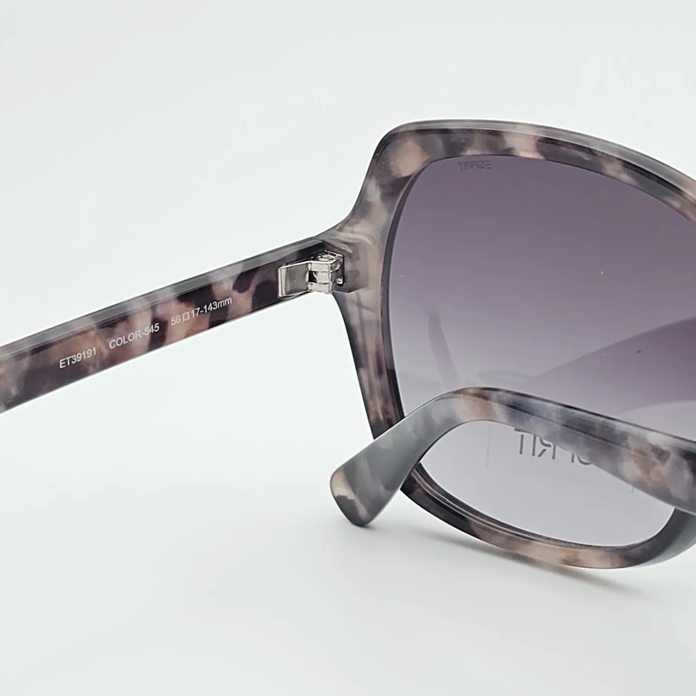 عکس بقیه موارد عینک افتابی برندESPRIT رنگ leopard:قهوه‌ای پلنگی با لنز سایه‌روشن
