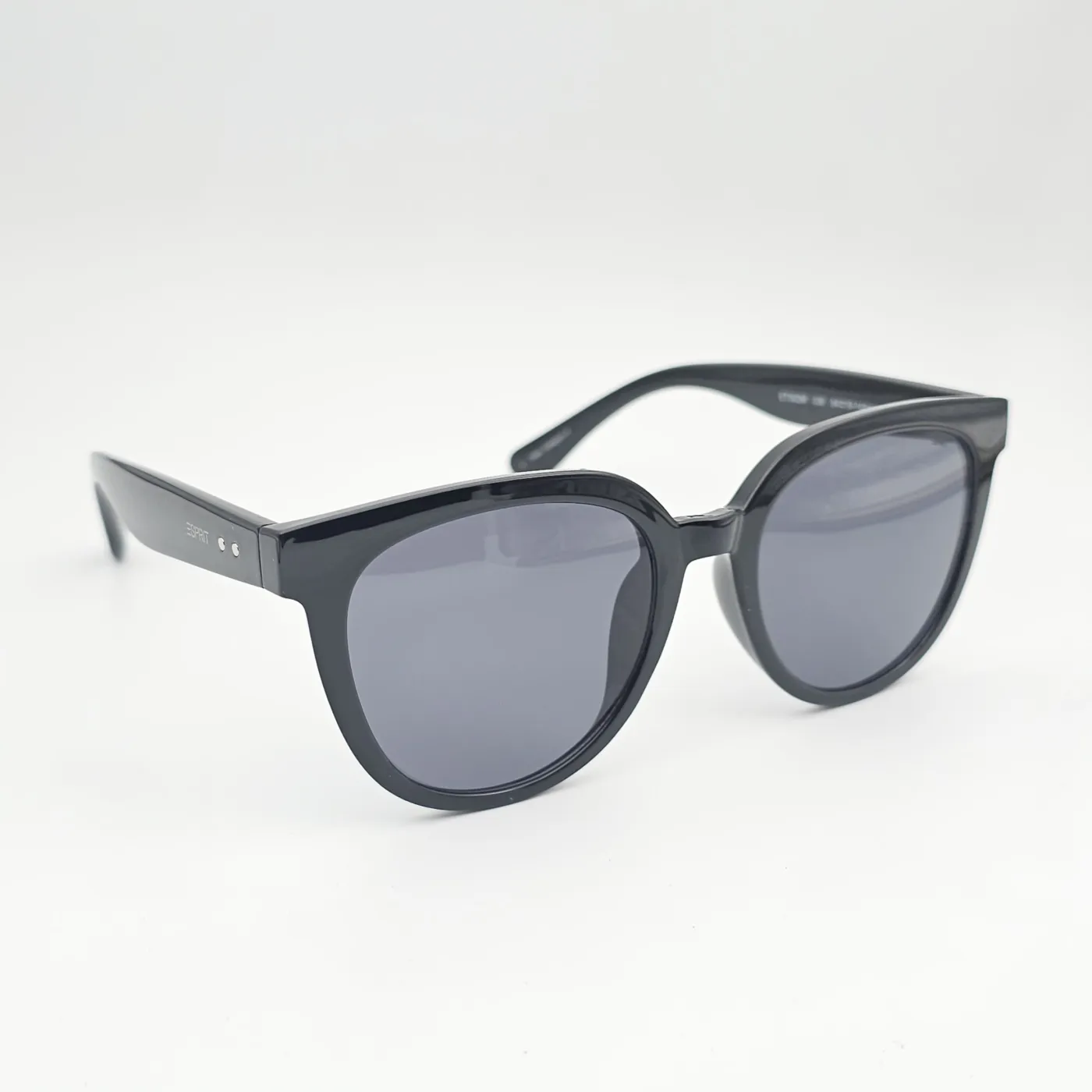 عکس نمای 45 درجه عینک افتابی برندESPRIT رنگ black