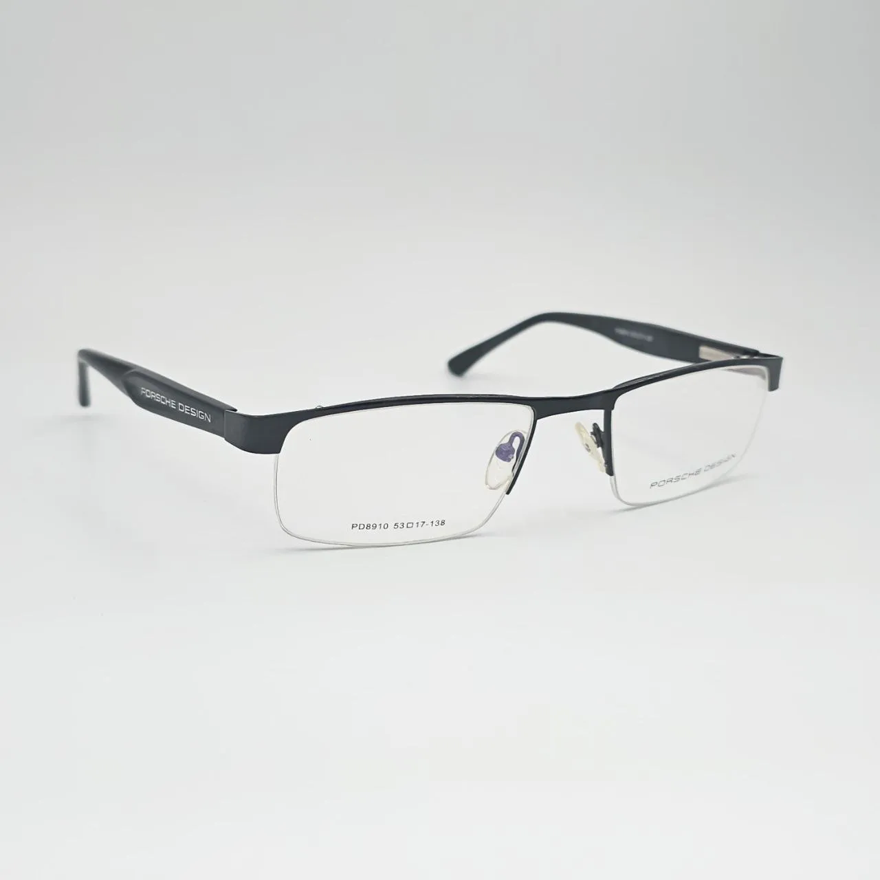 عکس نمای 45 درجه عینک طبی مردانه نیم فریم PORSCHE DESIGN رنگ black