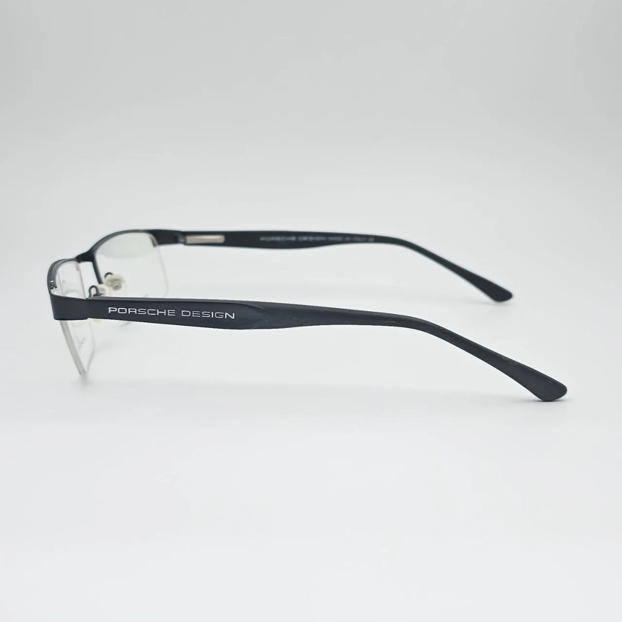 عکس نمای دسته عینک طبی مردانه نیم فریم PORSCHE DESIGN رنگ black