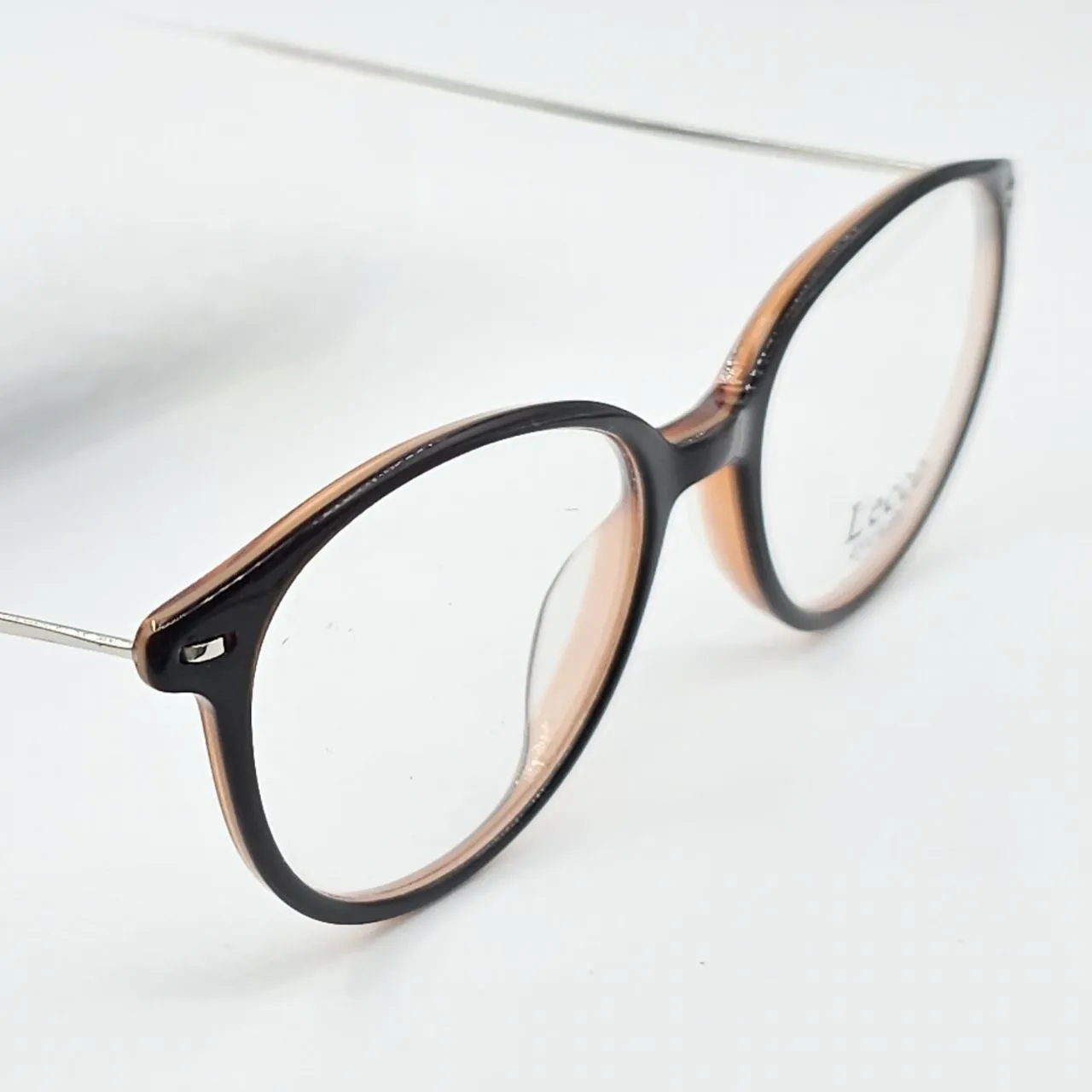 عکس نمای 45 درجه عینک طبی  زنانه Lecco رنگ black,brown