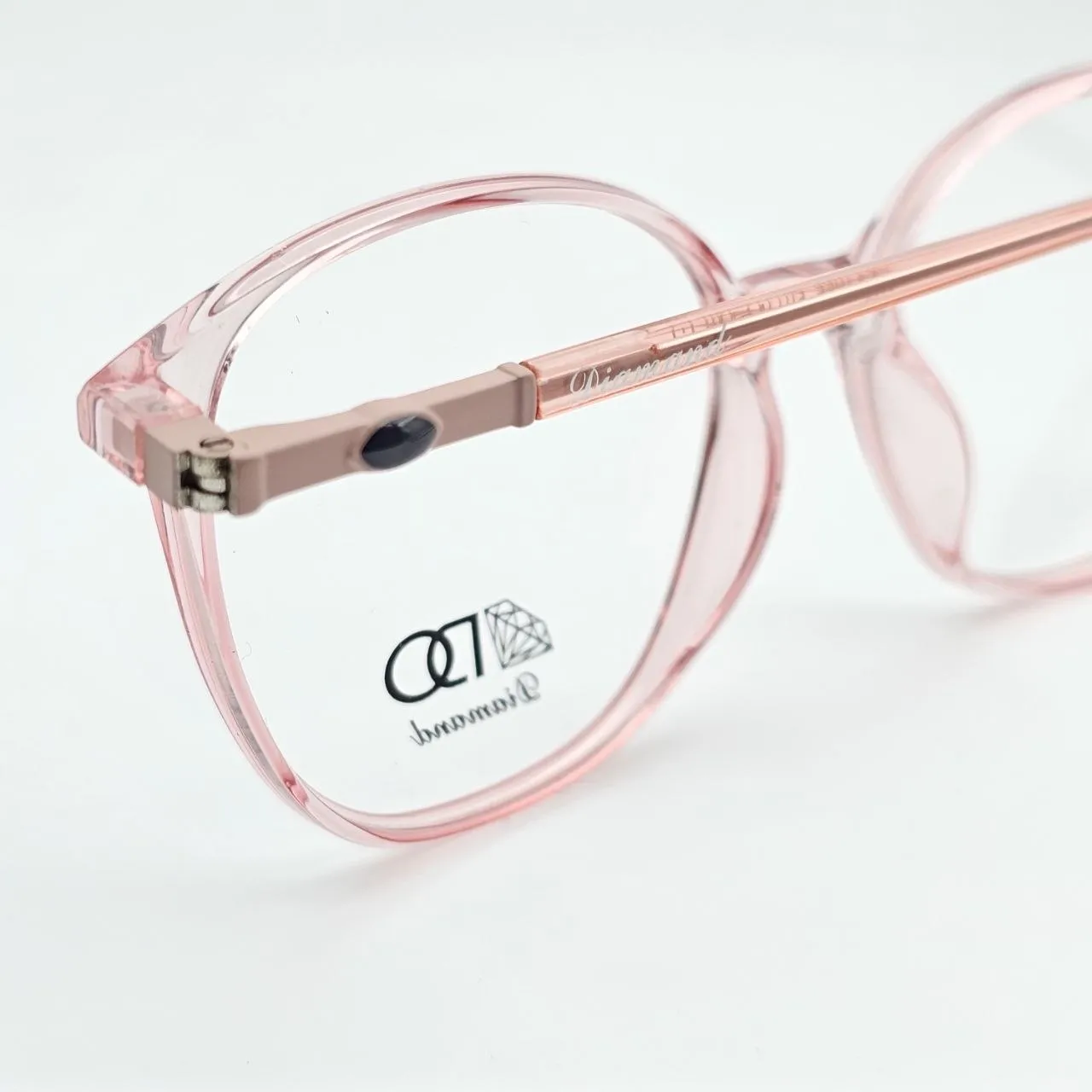 عکس نمای دسته عینک طبی زنانه صورتی برند دیاموند کد SY1066 رنگ pink