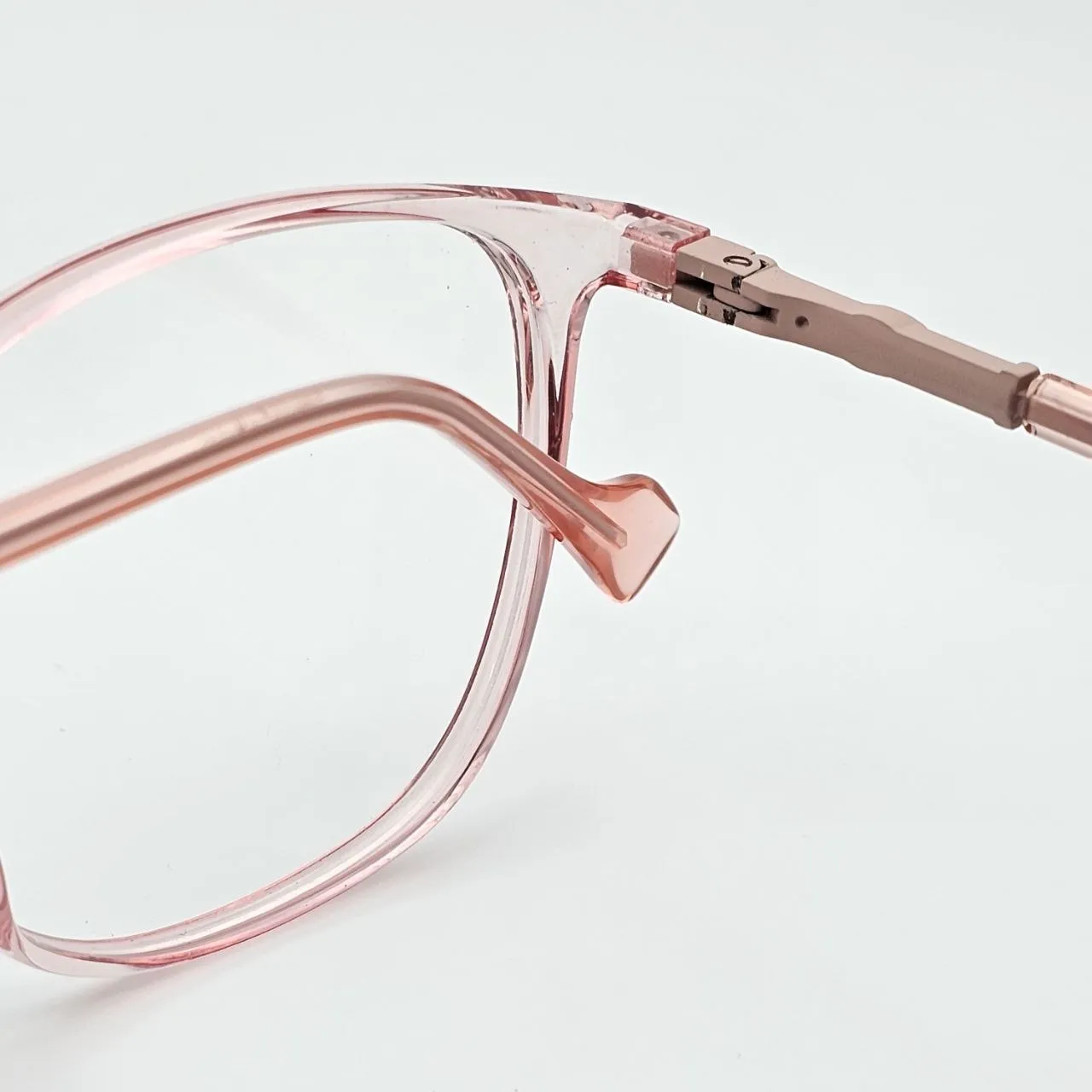 عکس بقیه موارد عینک طبی زنانه صورتی برند دیاموند کد SY1066 رنگ pink