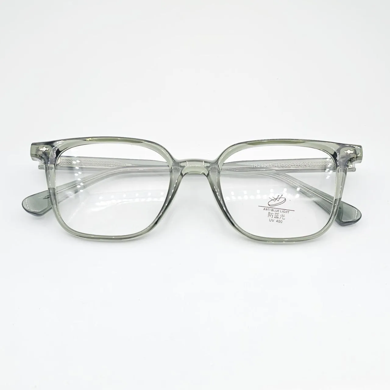 عکس نمای از بالا عینک طبی مربعی نشکن برند MOSCOT رنگ green