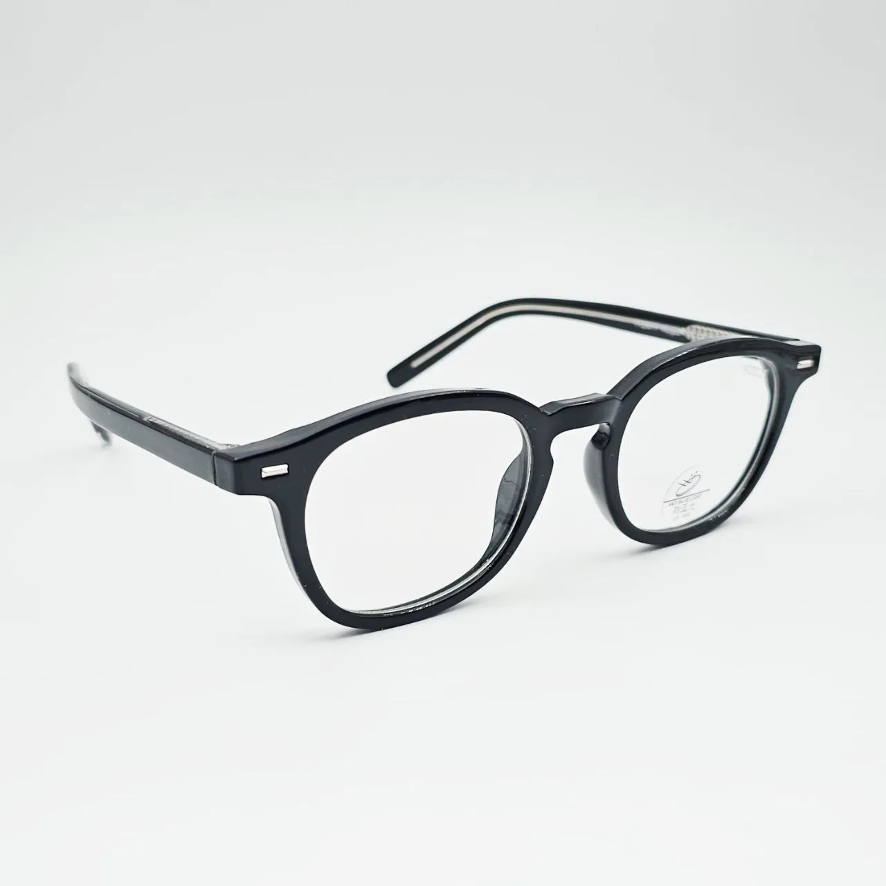 عکس نمای 45 درجه عینک طبی شفاف TR90 برند MOSCOT رنگ black