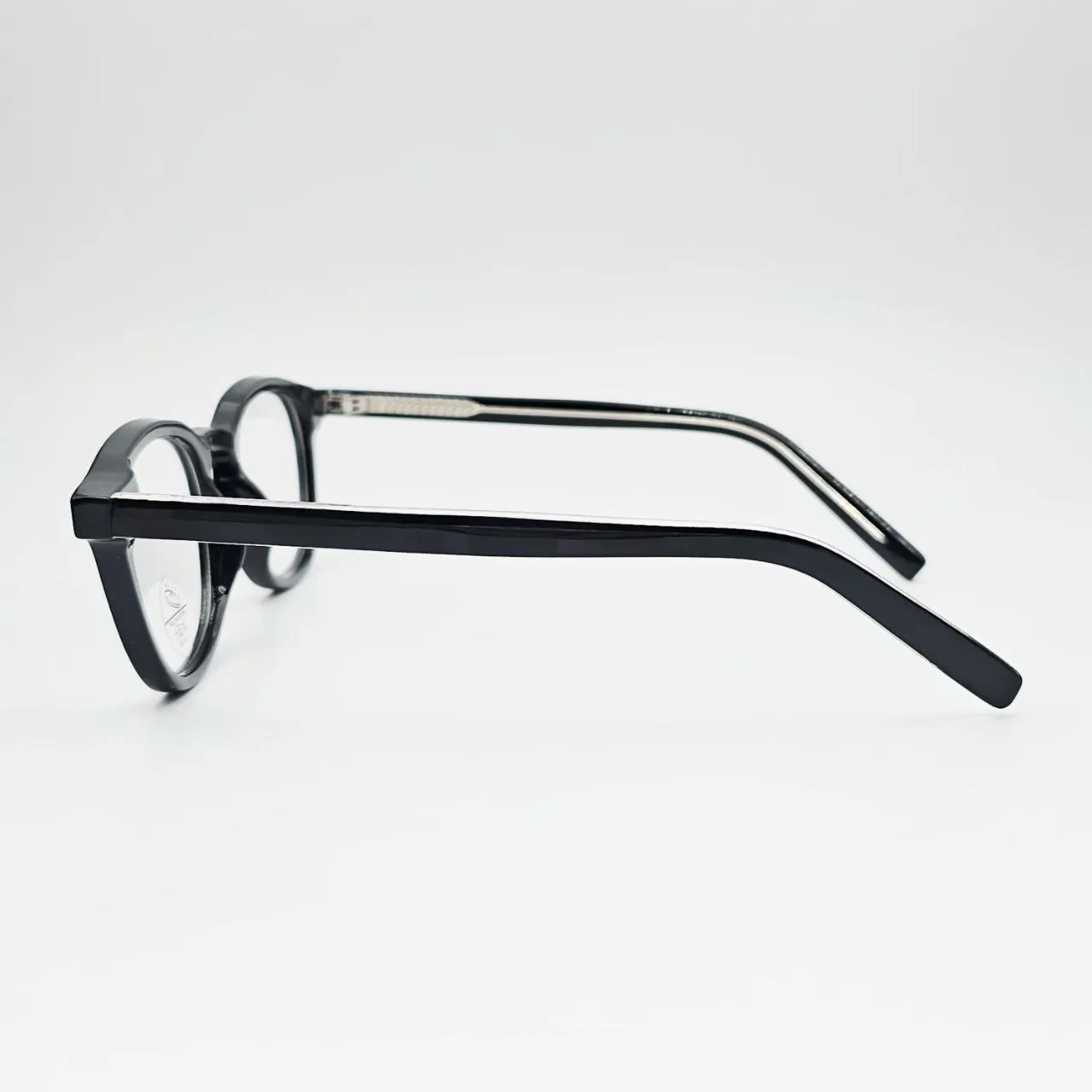 عکس نمای دسته عینک طبی شفاف TR90 برند MOSCOT رنگ black