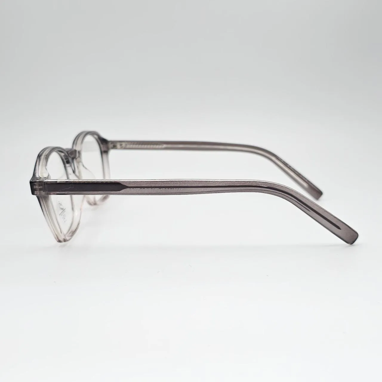 عکس نمای دسته عینک طبی چند ضلعی TR90برند MOSCOT رنگ brown,transparent