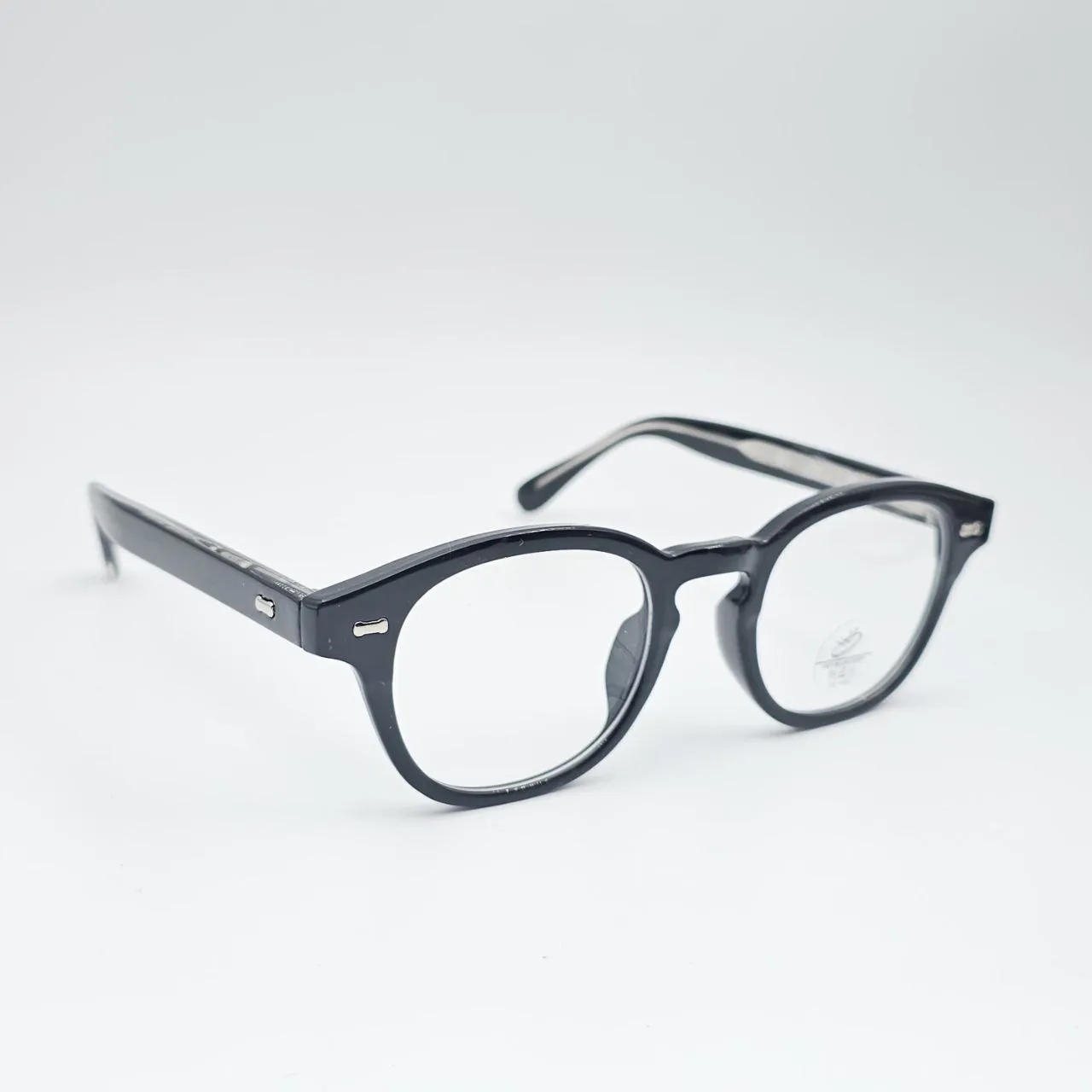عکس نمای 45 درجه عینک طبی TR90 برند MOSCOT رنگ black
