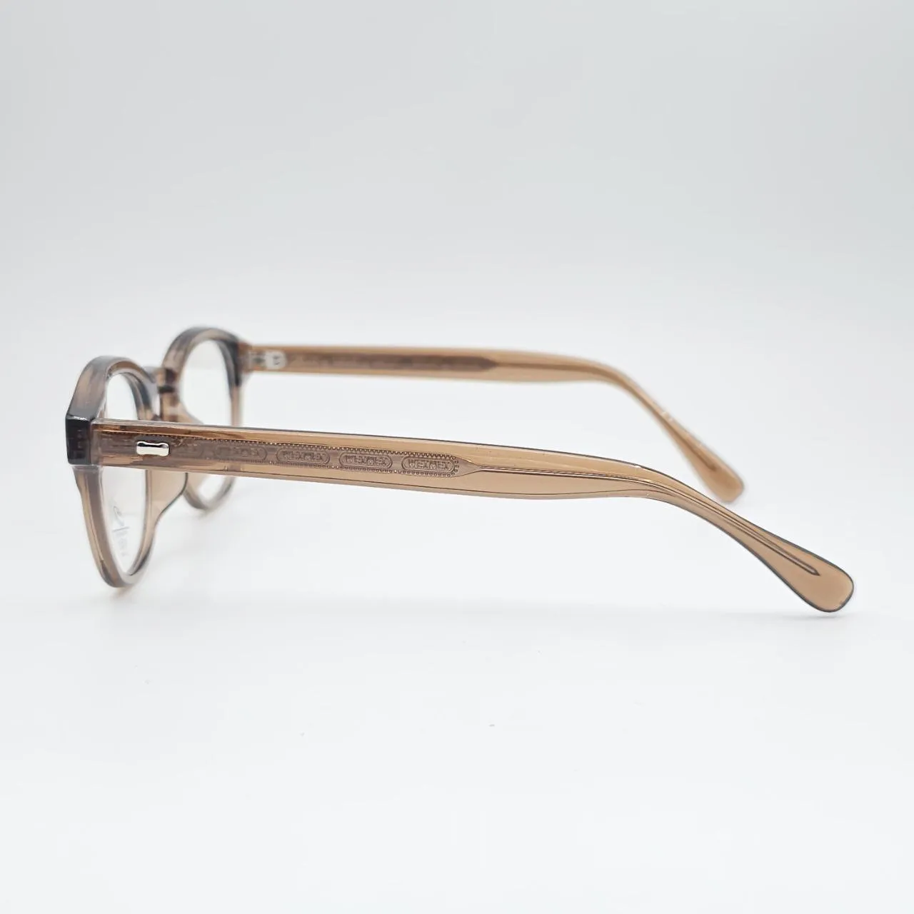 عکس نمای دسته عینک طبی TR90 برند MOSCOT رنگ brown