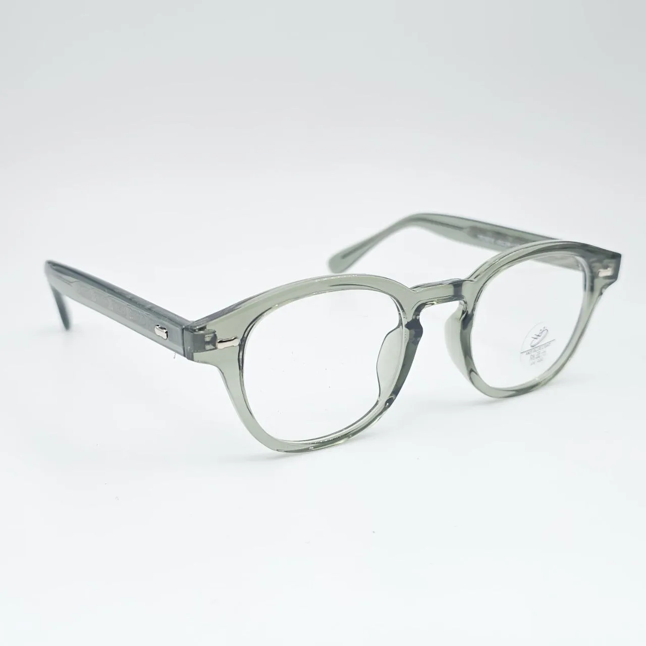 عکس نمای 45 درجه عینک طبی TR90 برند MOSCOT رنگ green